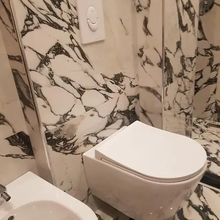 Pensión Veranda Rooms Tirana