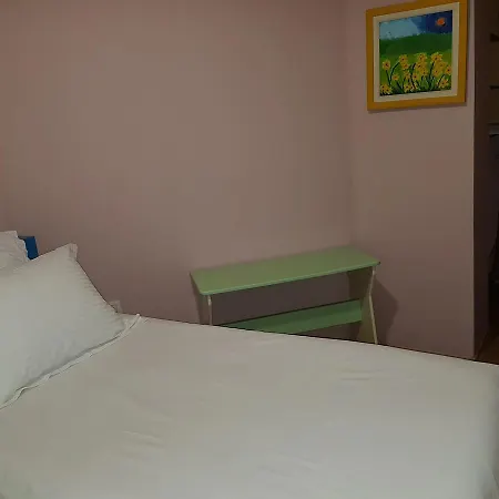 Pensión Veranda Rooms 4*