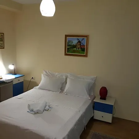 Veranda Rooms Pensión 4*