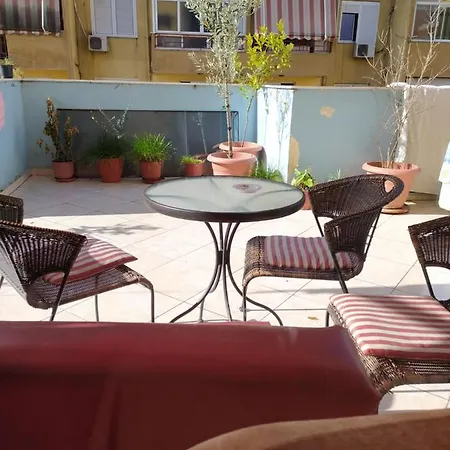 Veranda Rooms 4*